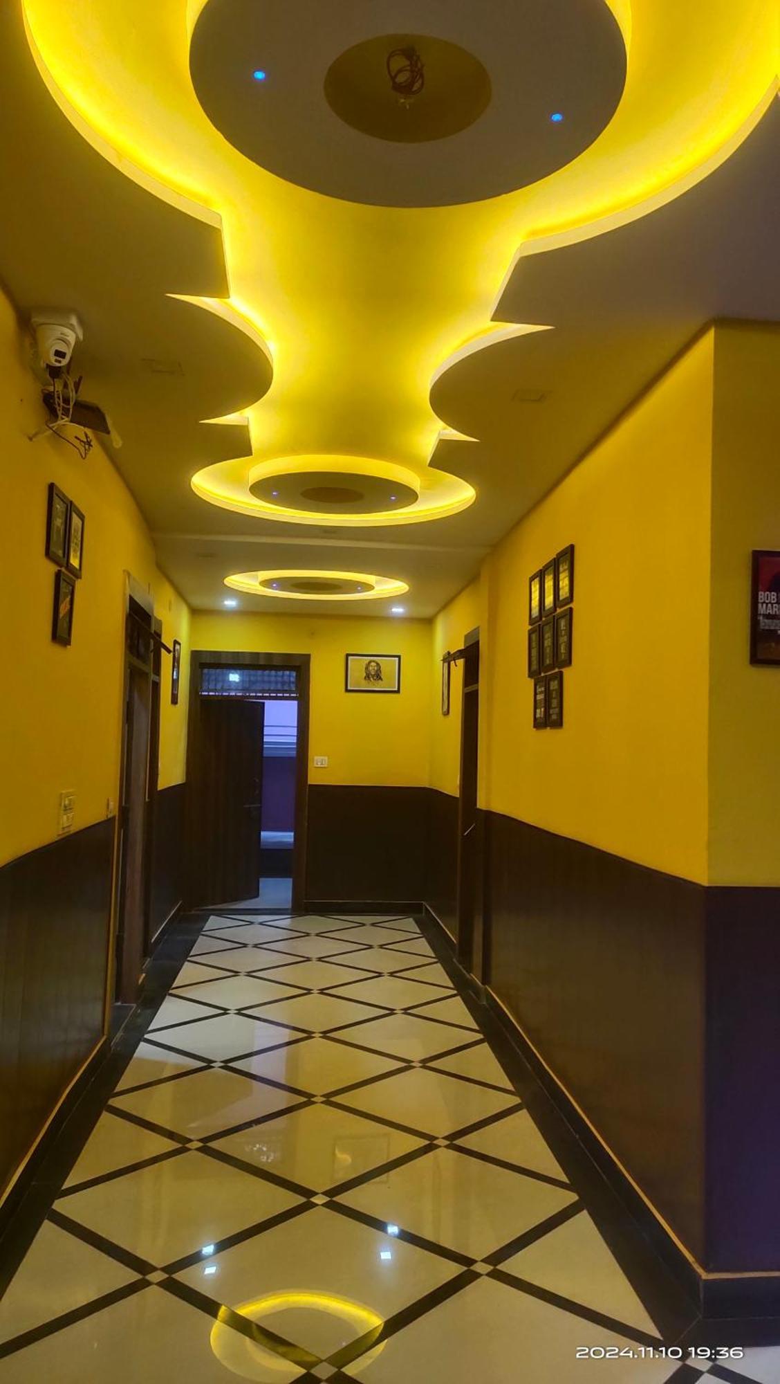 Big Brother Hostel Hotel Agra  Luaran gambar