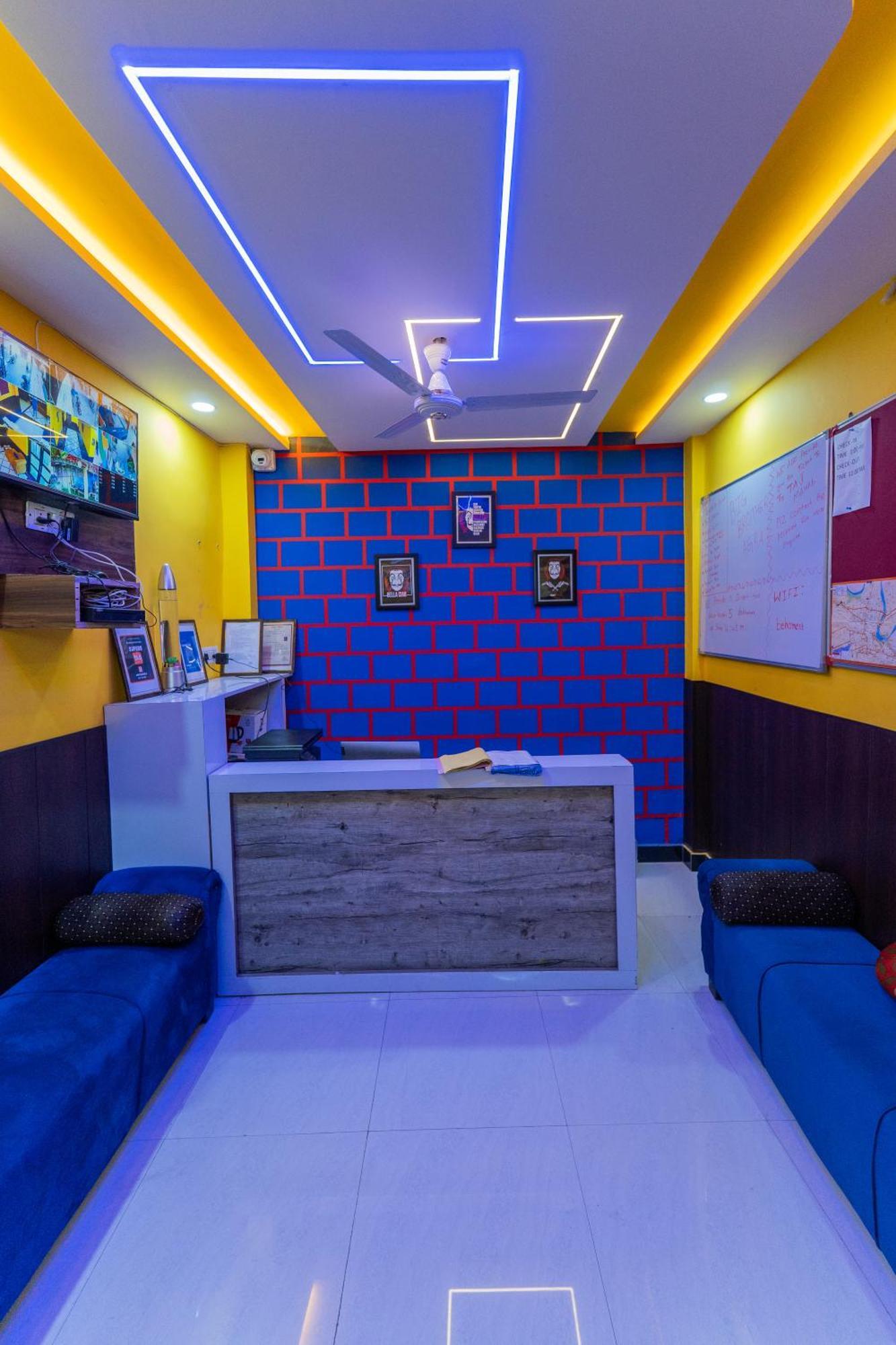 Big Brother Hostel Hotel Agra  Luaran gambar